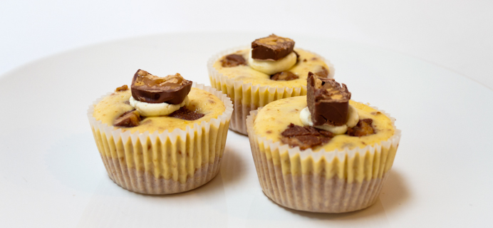 Snickers® Mini Cheesecake
